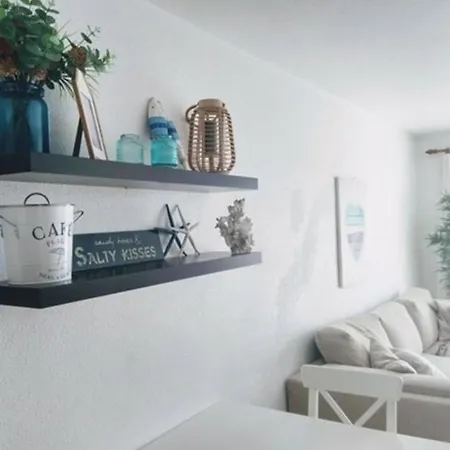 Апартаменты With Beautiful Ocean View Коста-дель-Силенцио