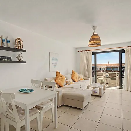 With Beautiful Ocean View Apartment *