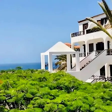 With Beautiful Ocean View Apartment